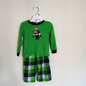 Carter's  toddler boys size 2T pajamas set